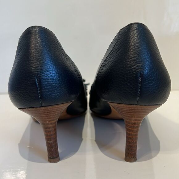 Brooks Brothers Navy Blue Pebbled Leather Kitten Heel Shoes Size 9 - Picture 6 of 12